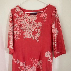 Women's dress